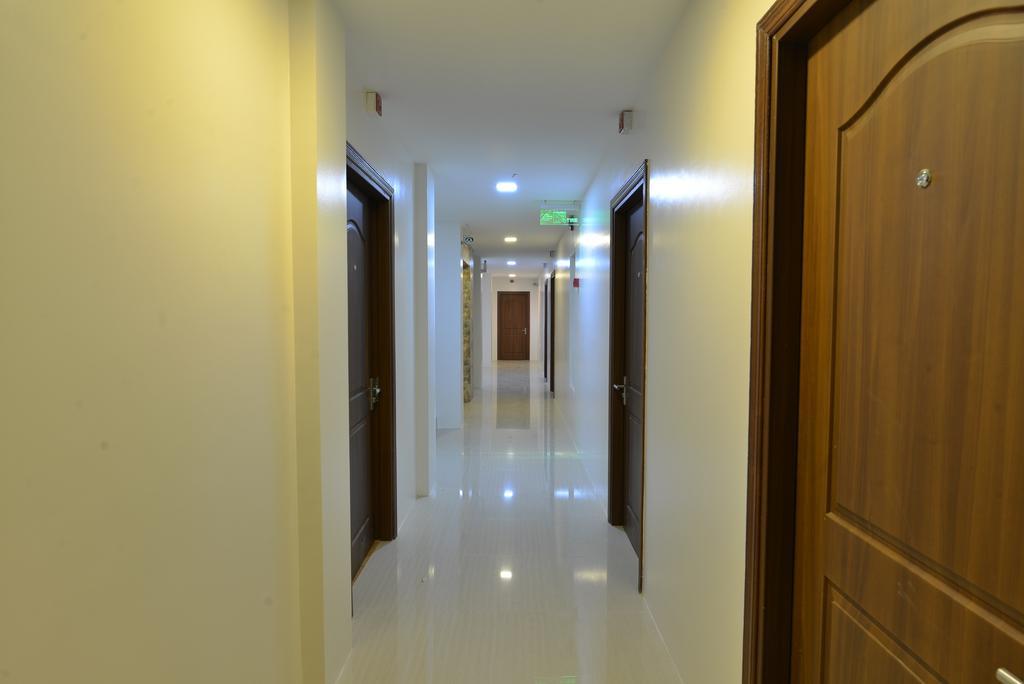 יאנגון Serene Valley Hotel מראה חיצוני תמונה