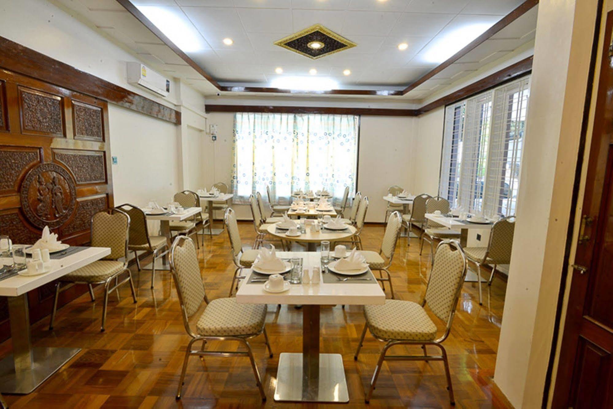 יאנגון Serene Valley Hotel מראה חיצוני תמונה