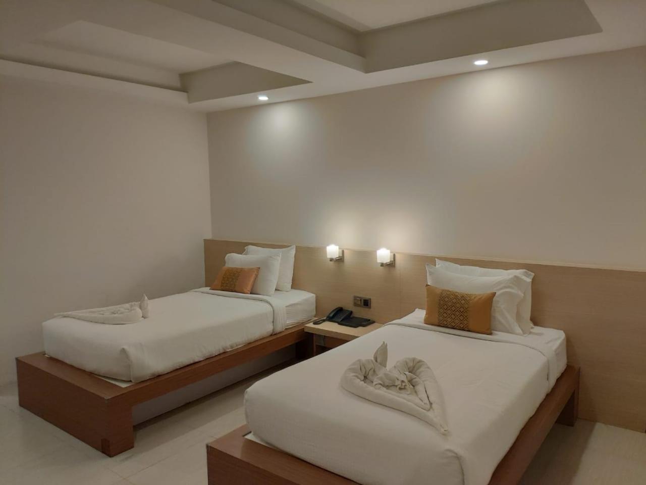 יאנגון Serene Valley Hotel מראה חיצוני תמונה